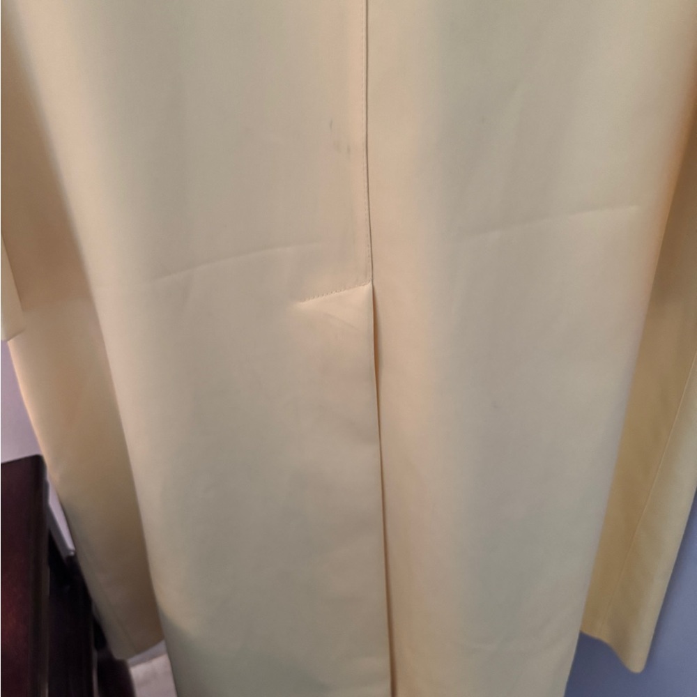 London Fog elegant lined  Yellow Women's trench coat - Picture 8 of 16